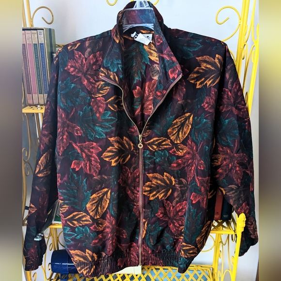 Vintage Autumn/Fall Leaves Jacket - Picture 8 of 10